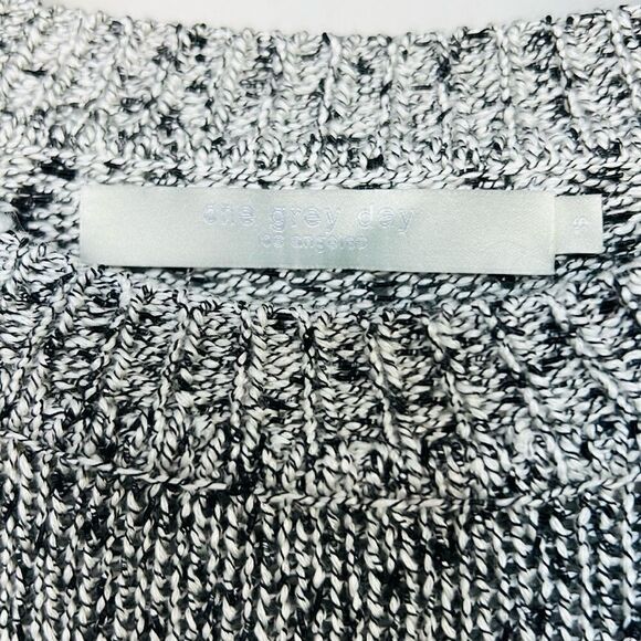 NWT One Grey Day Erin Pullover in Marble Size Small - Picture 6 of 8
